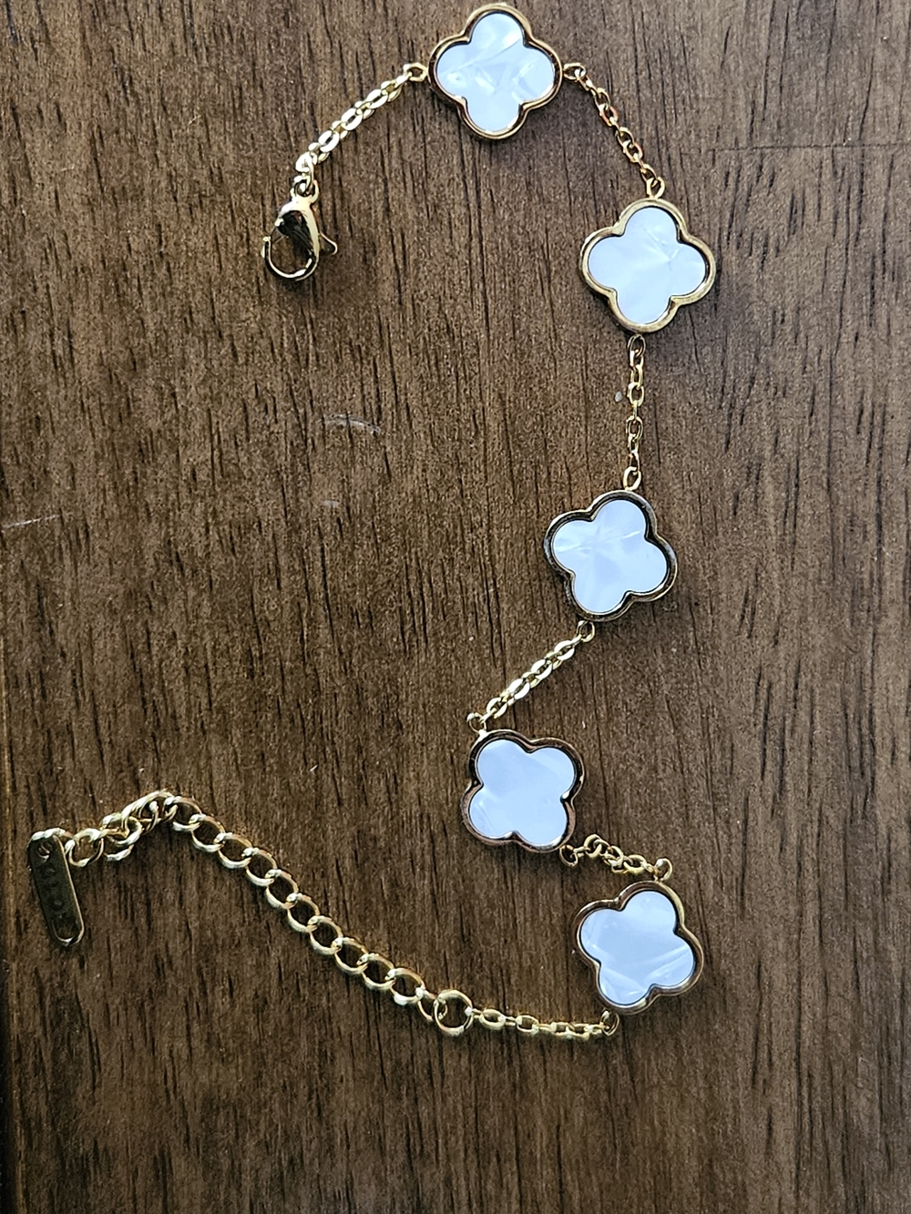 Gold Chain Bracelet with White Clover Stones